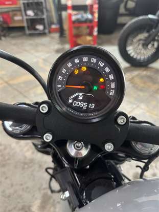 HARLEY-DAVIDSON-STREET BOB-2025