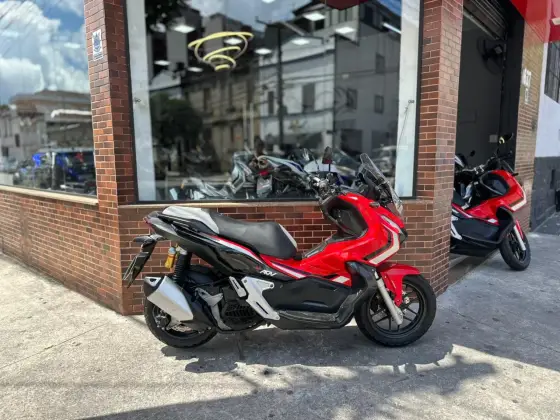 HONDA ADV 