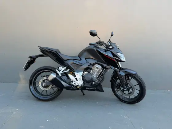 HONDA CB 300F TWISTER CBS 