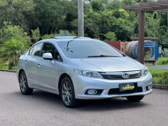 HONDA CIVIC 1.8 EXS 16V FLEX 4P AUTOMÁTICO HONDA CIVIC 1.8 EXS 16V FLEX 4P AUTOMÁTICO