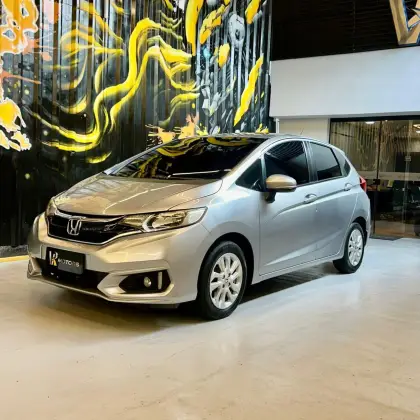 HONDA FIT 1.5 LX 16V FLEX 4P AUTOMÁTICO HONDA FIT 1.5 LX 16V FLEX 4P AUTOMÁTICO