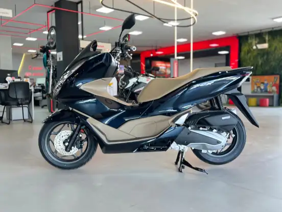 HONDA-PCX 160 DLX-2025