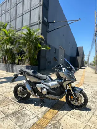 HONDA X-ADV 