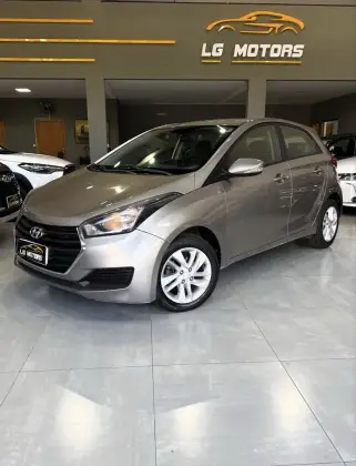 HYUNDAI HB20 1.0 COMFORT 12V FLEX 4P MANUAL HYUNDAI HB20 1.0 COMFORT 12V FLEX 4P MANUAL