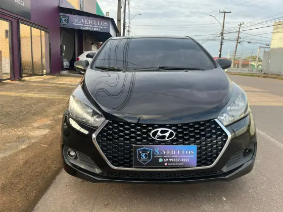 HYUNDAI HB20 1.0 COMFORT PLUS 12V FLEX 4P MANUAL