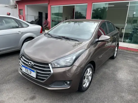 HYUNDAI HB20S 1.6 COMFORT PLUS 16V FLEX 4P AUTOMÁTICO HYUNDAI HB20S 1.6 COMFORT PLUS 16V FLEX 4P AUTOMÁTICO
