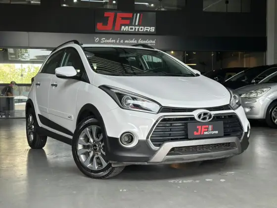 HYUNDAI HB20X 1.6 16V PREMIUM FLEX 4P AUTOMÁTICO