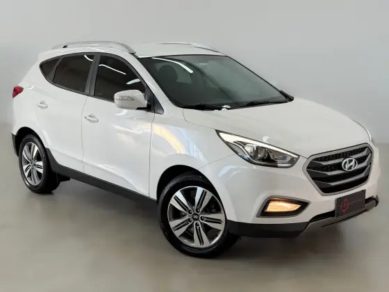 HYUNDAI IX35 2.0 MPFI GLS 16V FLEX 4P AUTOMÁTICO HYUNDAI IX35 2.0 MPFI GLS 16V FLEX 4P AUTOMÁTICO