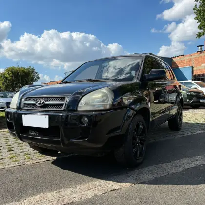 HYUNDAI TUCSON 2.0 MPFI GL 16V 142CV 2WD GASOLINA 4P AUTOMÁTICO