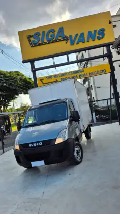 IVECO DAILY 35S14 CHASSI CABINE TURBO INTERCOOLER DIESEL 2P MANUAL IVECO DAILY 35S14 CHASSI CABINE TURBO INTERCOOLER DIESEL 2P MANUAL