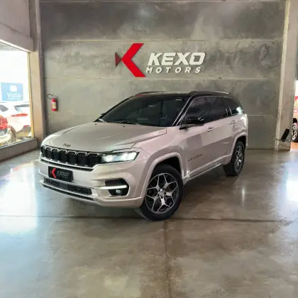 JEEP COMMANDER 2.0 TD380 TURBO DIESEL OVERLAND AT9 JEEP COMMANDER 2.0 TD380 TURBO DIESEL OVERLAND AT9
