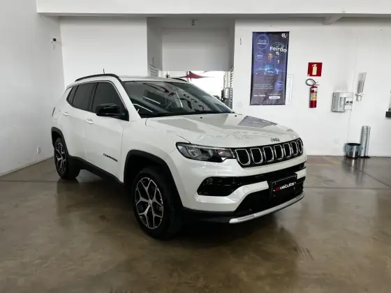 JEEP COMPASS 1.3 T270 TURBO FLEX LONGITUDE AT6