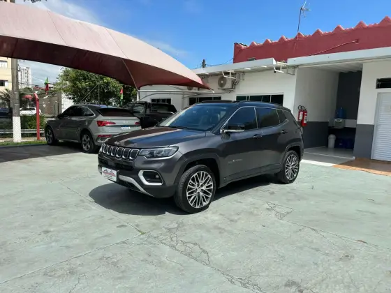 JEEP COMPASS 2.0 TD350 TURBO DIESEL LIMITED AT9 JEEP COMPASS 2.0 TD350 TURBO DIESEL LIMITED AT9