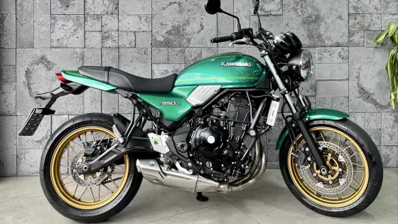 KAWASAKI Z650 ABS RS 