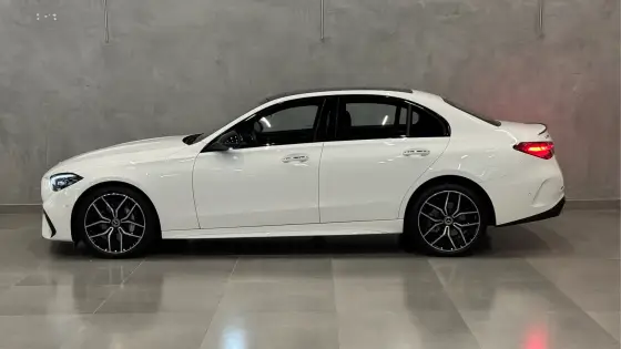 MERCEDES-BENZ C 300 2.0 EQ BOOST HÍBRIDO AMG LINE 9G-TRONIC