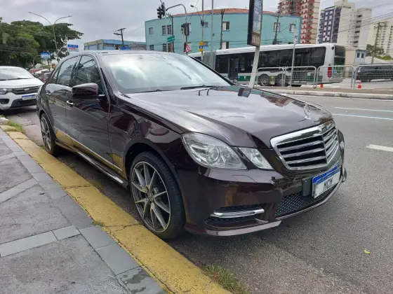 MERCEDES-BENZ E 250 1.8 CGI AVANTGARDE 16V GASOLINA 4P AUTOMÁTICO