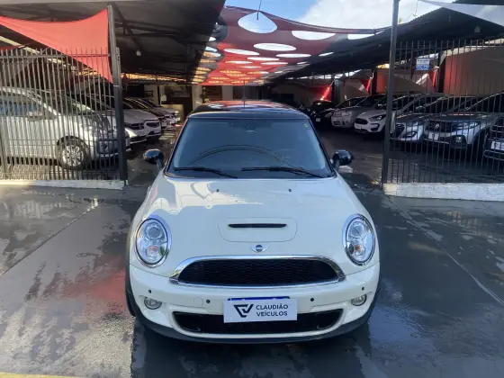 MINI COOPER 1.6 S 16V TURBO GASOLINA 2P MANUAL