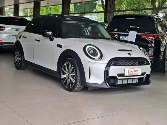 MINI COOPER 2.0 16V TWINPOWER GASOLINA S 4P STEPTRONIC