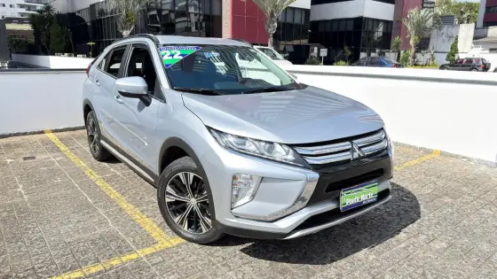 MITSUBISHI ECLIPSE CROSS 1.5 MIVEC TURBO GASOLINA HPE CVT MITSUBISHI ECLIPSE CROSS 1.5 MIVEC TURBO GASOLINA HPE CVT