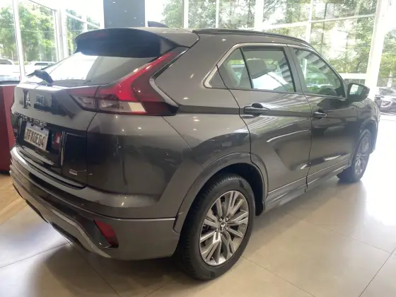 MITSUBISHI ECLIPSE CROSS 1.5 MIVEC TURBO GASOLINA RUSH CVT