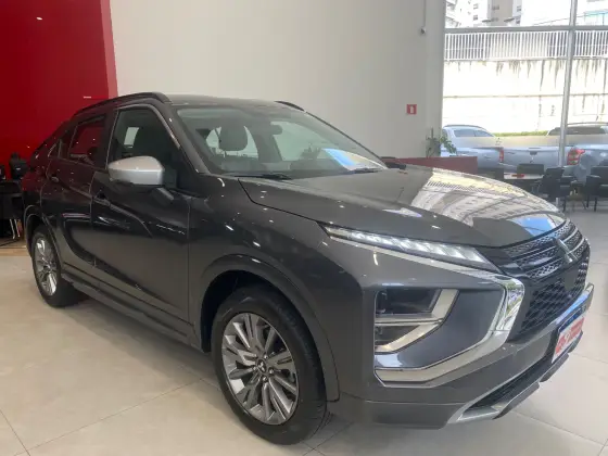 MITSUBISHI ECLIPSE CROSS 1.5 MIVEC TURBO GASOLINA RUSH CVT MITSUBISHI ECLIPSE CROSS 1.5 MIVEC TURBO GASOLINA RUSH CVT