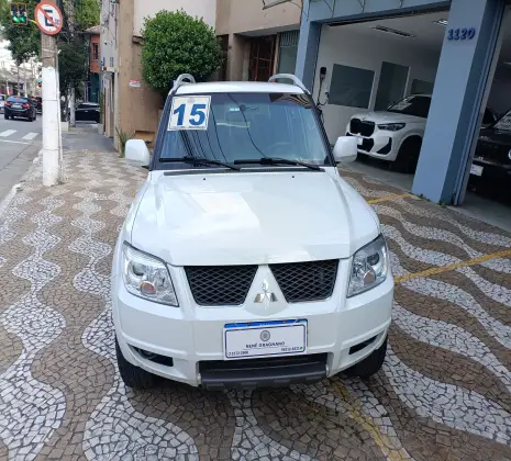 MITSUBISHI PAJERO TR4 2.0 4X2 16V 140CV FLEX 4P MANUAL