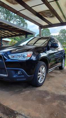 MITSUBISHI-ASX-2011