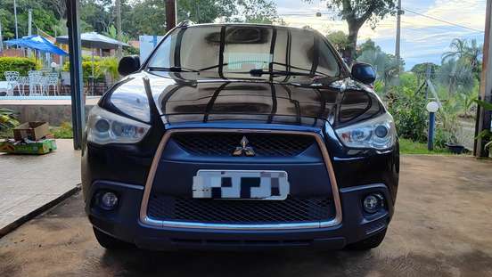 MITSUBISHI-ASX-2011