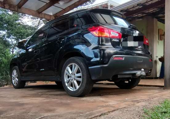 MITSUBISHI-ASX-2011