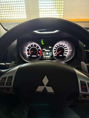 MITSUBISHI-LANCER-2016