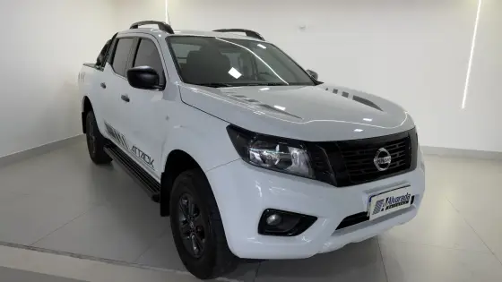 NISSAN FRONTIER 2.3 16V TURBO DIESEL ATTACK CD 4X4 AUTOMÁTICO