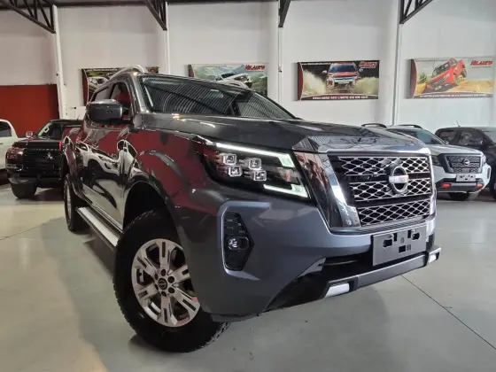NISSAN FRONTIER 2.3 16V TURBO DIESEL XE CD 4X4 AUTOMÁTICO