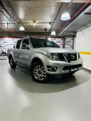 NISSAN FRONTIER 2.5 SL 4X4 CD TURBO ELETRONIC DIESEL 4P AUTOMÁTICO