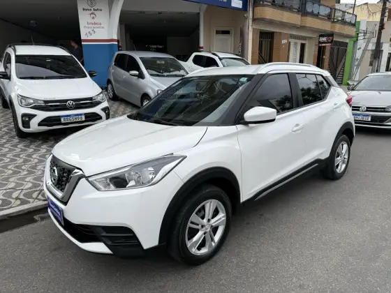 NISSAN KICKS 1.6 16V FLEXSTART S DIRECT 4P XTRONIC NISSAN KICKS 1.6 16V FLEXSTART S DIRECT 4P XTRONIC