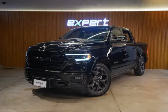 RAM 1500 5.7 V8 GASOLINA LIMITED NIGHT EDITION CD 4X4 AUTOMÁTICO