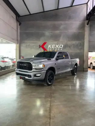 RAM 3500 6.7 I6 TURBO DIESEL LARAMIE NIGHT EDITION CD 4X4 AUTOMÁTICO RAM 3500 6.7 I6 TURBO DIESEL LARAMIE NIGHT EDITION CD 4X4 AUTOMÁTICO