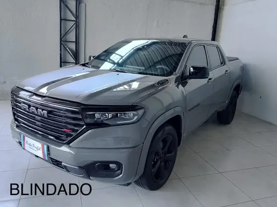 RAM RAMPAGE 2.0 HURRICANE 4 TURBO GASOLINA R/T 4X4 AUTOMÁTICO