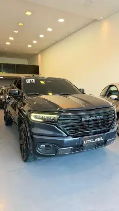 RAM RAMPAGE 2.0 HURRICANE 4 TURBO GASOLINA R/T 4X4 AUTOMÁTICO