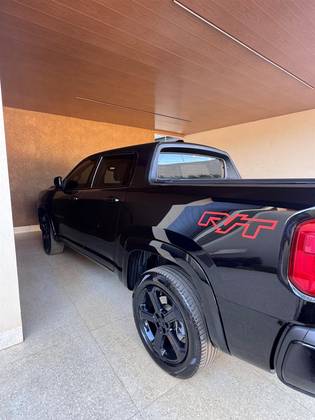 RAM RAMPAGE 2.0 HURRICANE 4 TURBO GASOLINA R/T 4X4 AUTOMÁTICO