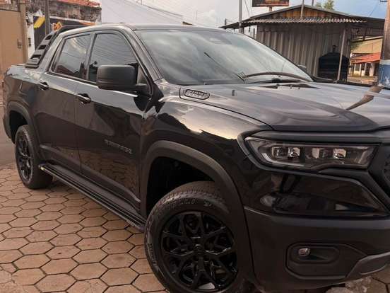 RAM-RAMPAGE-2.0 TURBO DIESEL REBEL 4X4 AUTOMÁTICO RAM-RAMPAGE-2023