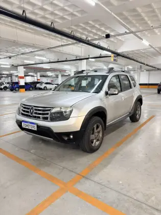 RENAULT DUSTER 2.0 DYNAMIQUE 4X4 16V FLEX 4P MANUAL RENAULT DUSTER 2.0 DYNAMIQUE 4X4 16V FLEX 4P MANUAL