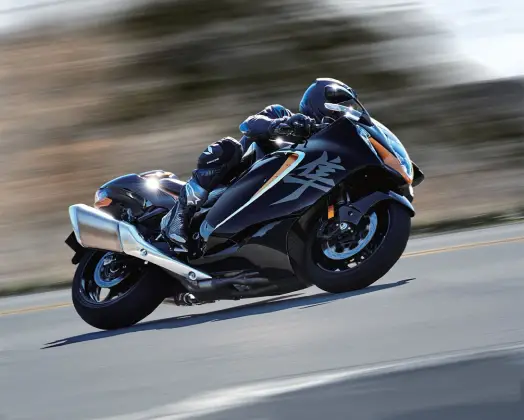 SUZUKI HAYABUSA GSX1300RA SUZUKI HAYABUSA GSX1300RA