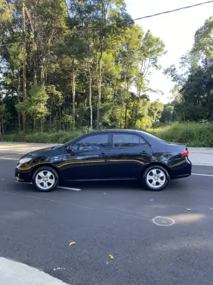 TOYOTA-COROLLA-2010