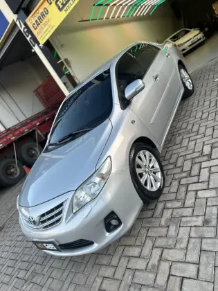 TOYOTA COROLLA 2.0 ALTIS 16V FLEX 4P AUTOMÁTICO