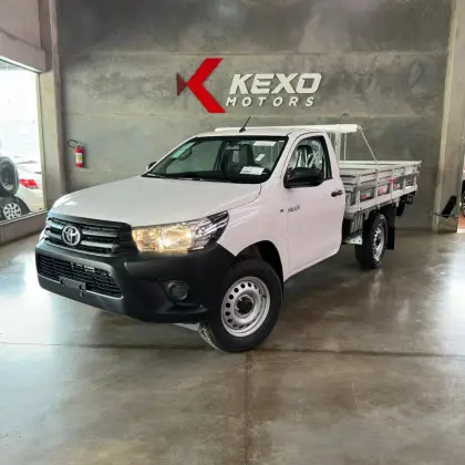TOYOTA HILUX 2.8 D-4D TURBO DIESEL CS 4X4 AUTOMÁTICO