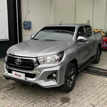 TOYOTA HILUX 2.8 SRV 4X4 CD 16V DIESEL 4P AUTOMÁTICO TOYOTA HILUX 2.8 SRV 4X4 CD 16V DIESEL 4P AUTOMÁTICO