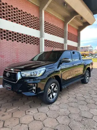 TOYOTA HILUX 2.8 SRX 4X4 CD 16V DIESEL 4P AUTOMÁTICO