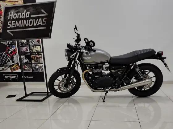 TRIUMPH SPEED TWIN 900 