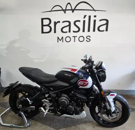 TRIUMPH TRIDENT 660 TRIPLE TRIBUTE EDITION 