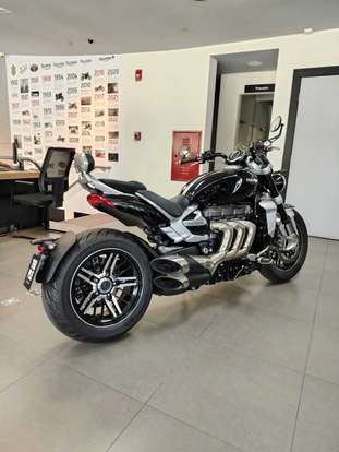 TRIUMPH-ROCKET III GT-2023
